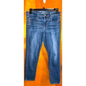 American Eagle Outfitters Jeans size 12